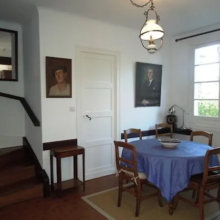 Etchederra - Hossegor Annees 50 Sur Terrain Pentu Et Clos Situee A 300m De L'ocean Et A Environs 500m Du Centre Villa